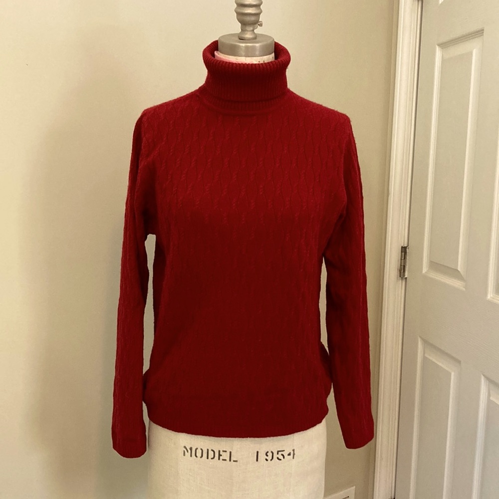 Cashmere sweater
